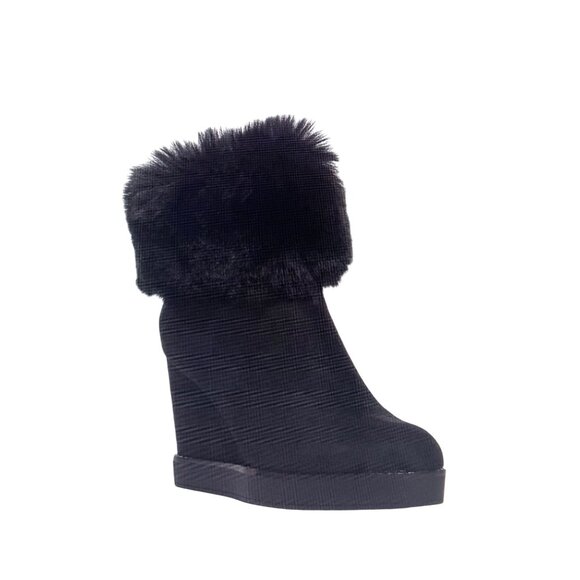 NWT Faux Fur Lined Wedge Bootie - Black Suede Size 8 - Picture 2 of 12